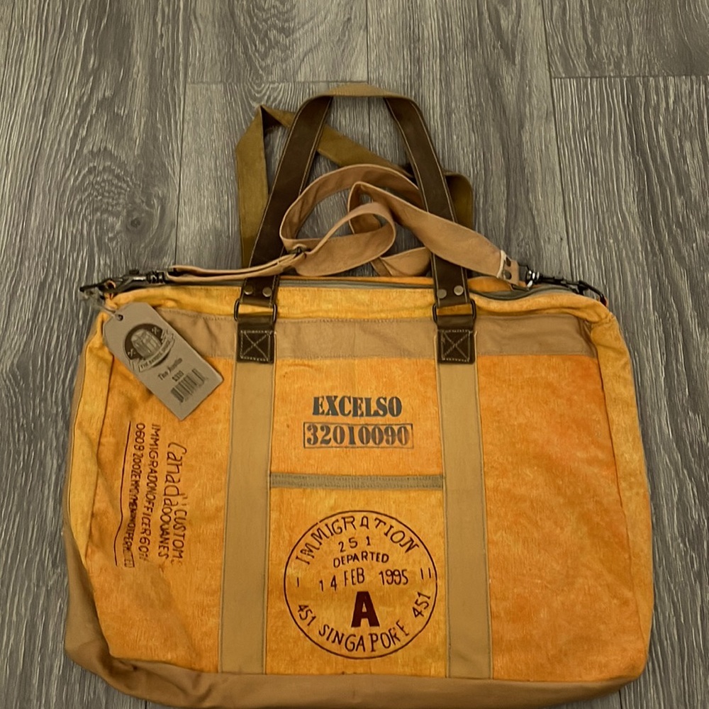 New The Barrel Shack Over Night Bag